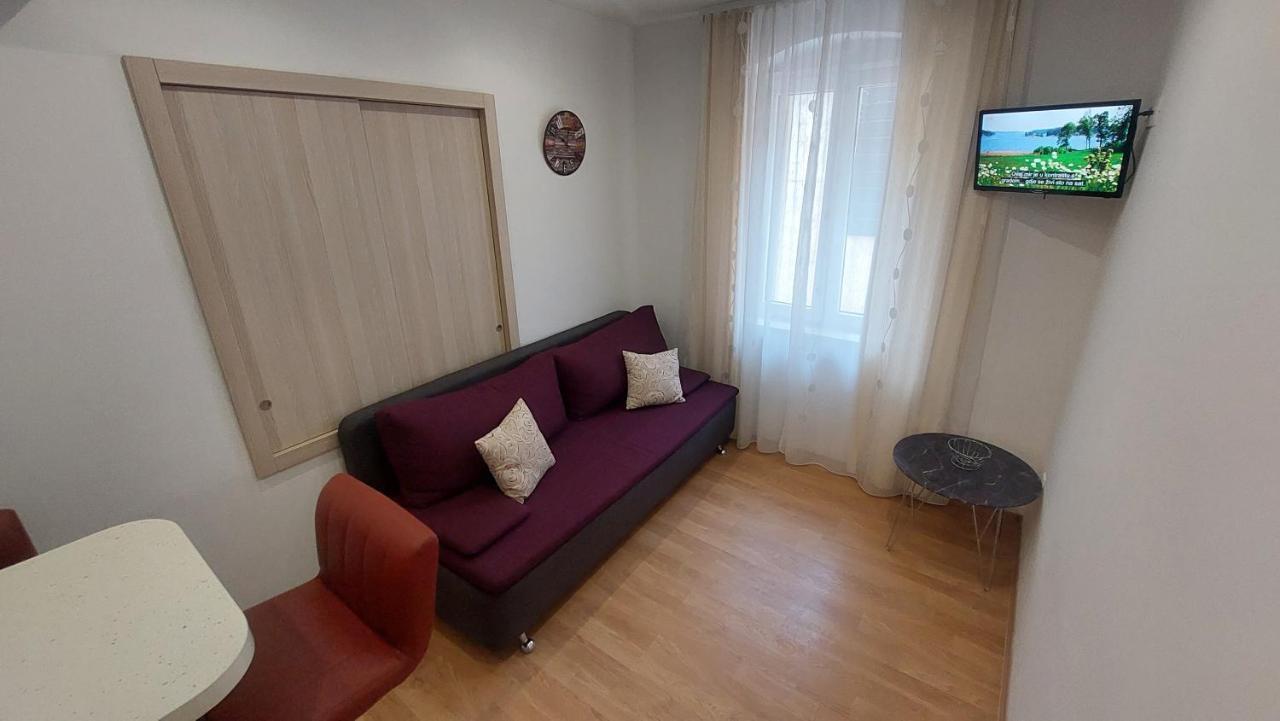 Ferienwohnung 3M Peristil Split Exterior foto
